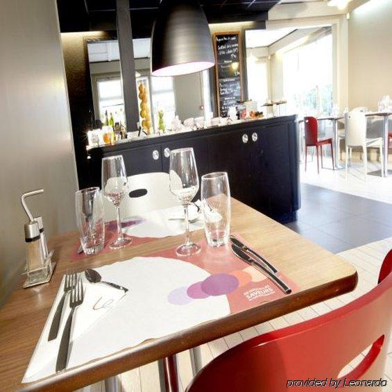 兰斯钟楼酒店 朗斯 餐厅 照片